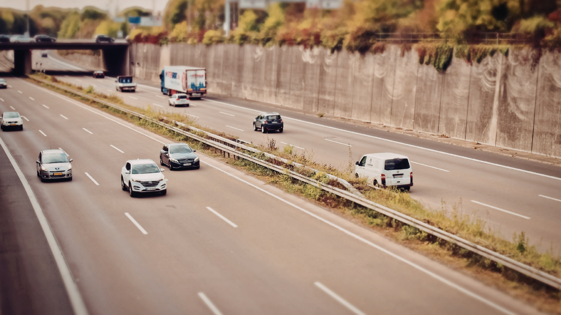 Driver Still Sought in Palmdale Hit-and-Run Crash That Claimed One Life