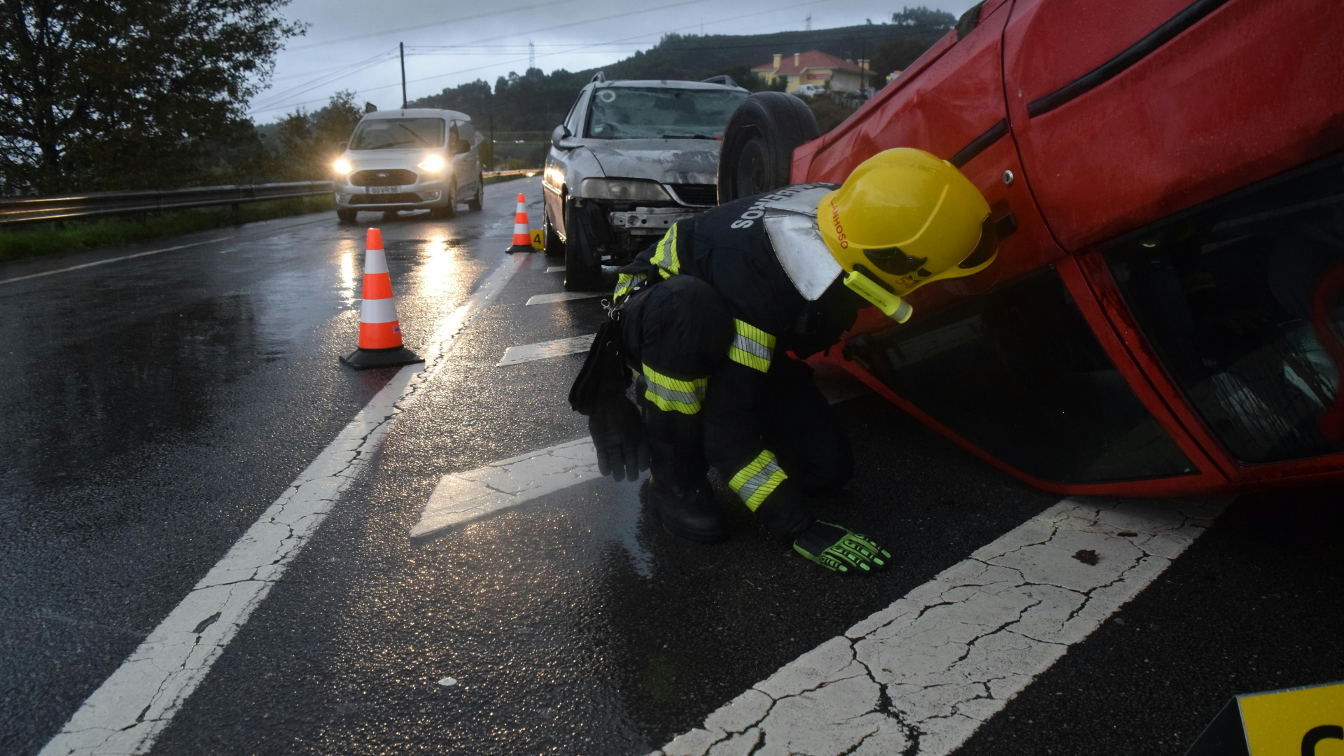 San Bernardino Semi-Truck Crashes, Spills Corn on the 10 Freeway