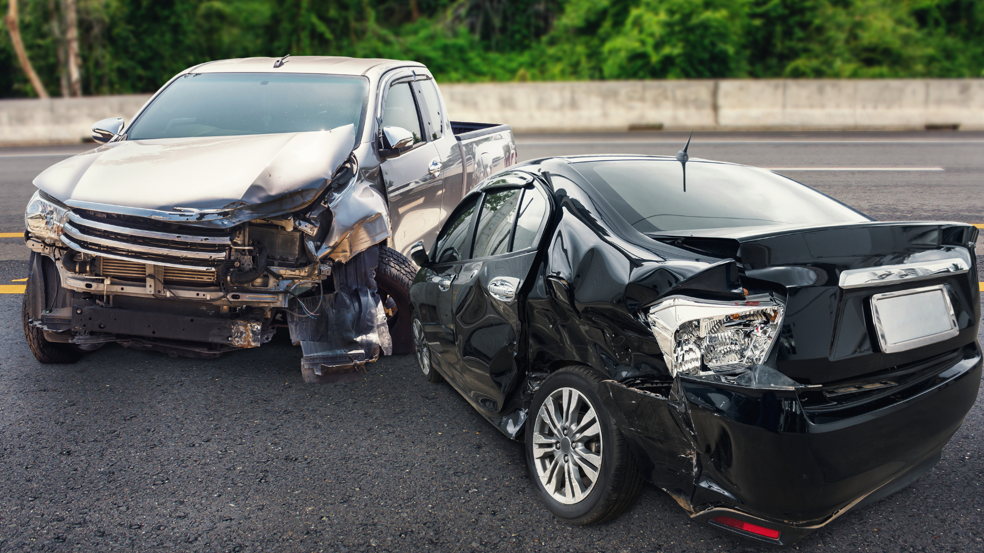 When to Hire a San Bernardino Personal Injury Attorney After a Highway Crash